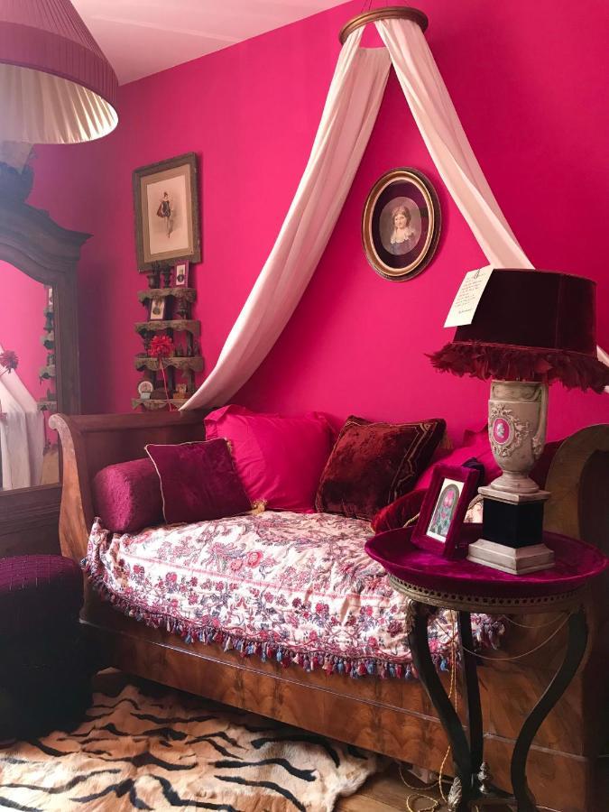 La Maison Des Roses Moulins  Buitenkant foto